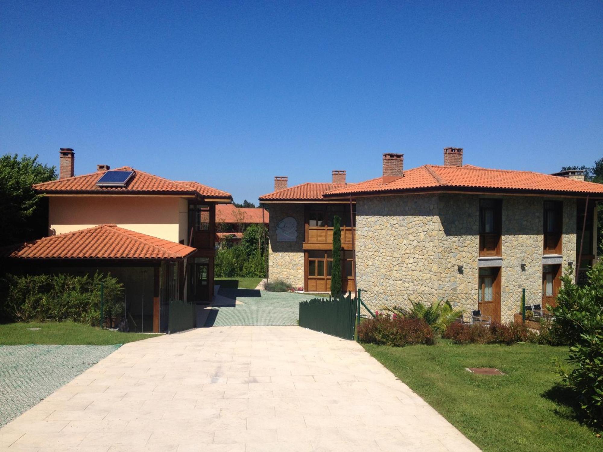 La Quintaesencia Hotel La Pereda de Llanes Buitenkant foto